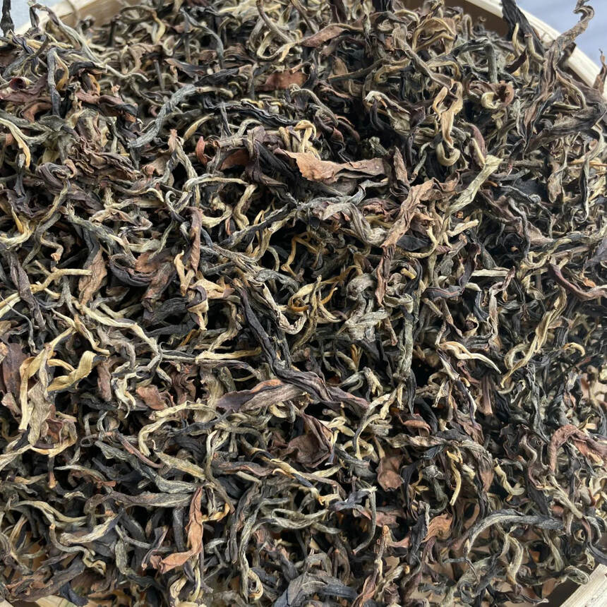 新茶严选：
2021年帕沙乔木红茶，香浓甜足。
好茶