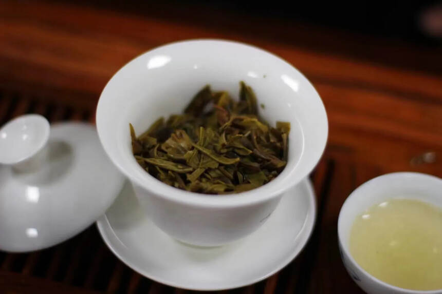 2021年云茶新款 帕沙犀牛塘
由云南省农业科学院茶
