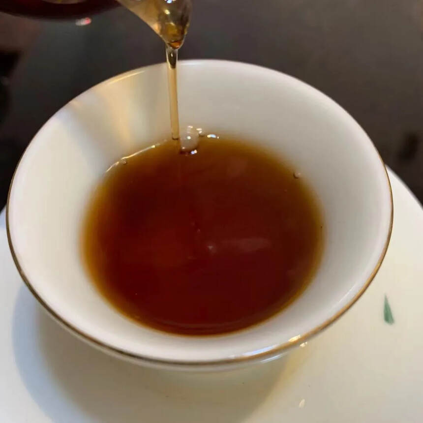 97年班章宫廷散茶，熟茶。点赞评论送茶样品试喝。#普