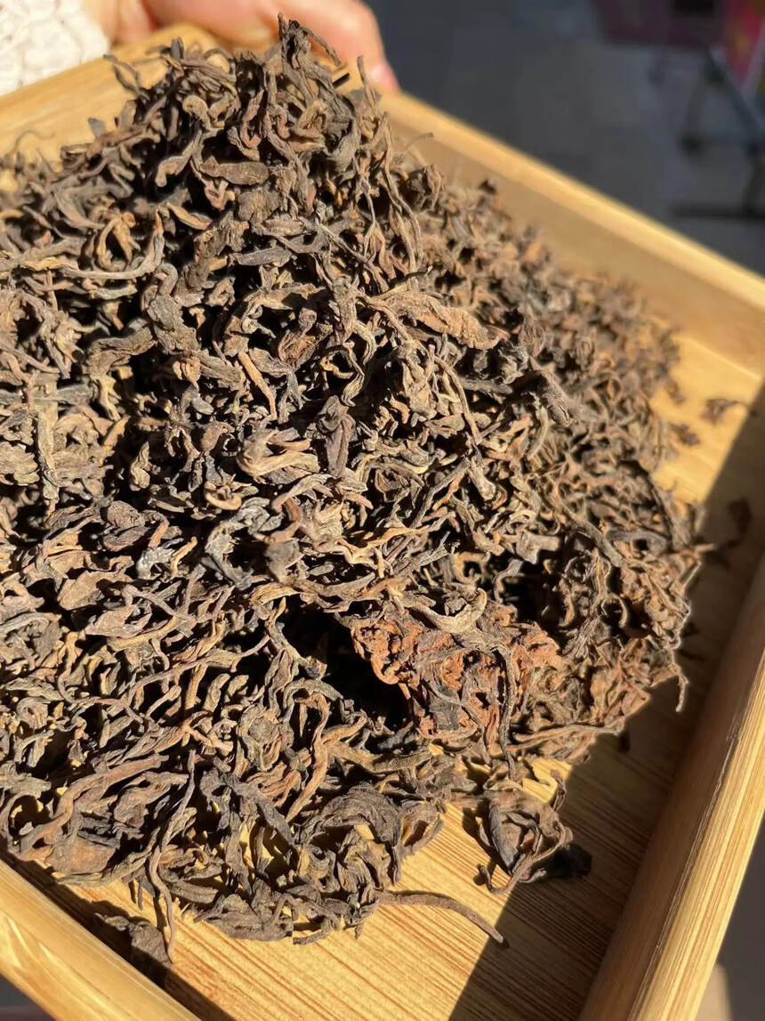 2018年小筐离地发酵老班章熟茶，地道班章味。点赞评