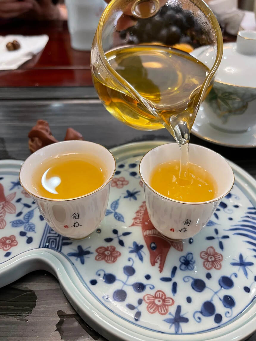 高端龙珠生茶系列—2021年815生沱，一颗7克。