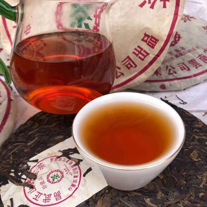 ❤❤

03年易武珍藏品老中茶生茶。975年生产的7