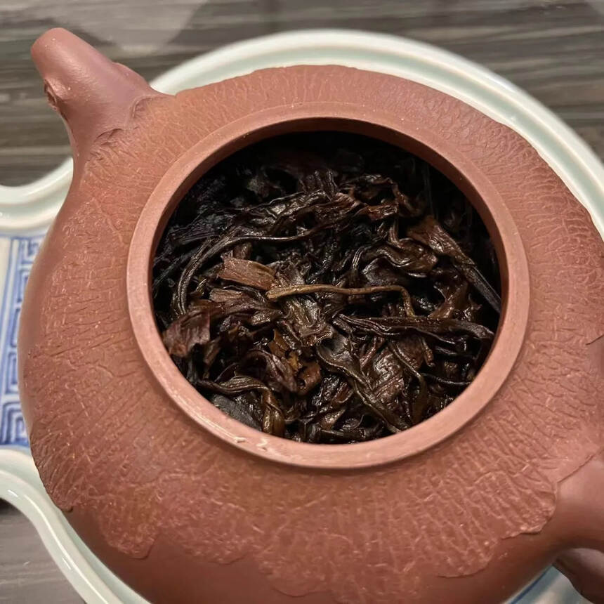 2019年老挝边境高杆茶发酵。#普洱茶# #茶生活#