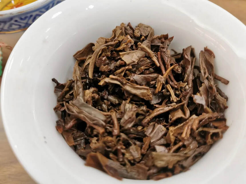90年代老字号可以兴老生茶。#普洱茶# #茶生活#