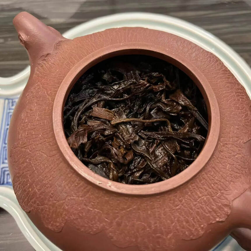 2019年老挝边境高杆茶发酵
离易武刮风寨直线距离2