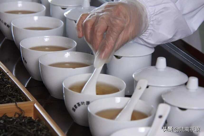 一味化百！百味融一！有谁知普洱茶拼配艺术的精妙之处？