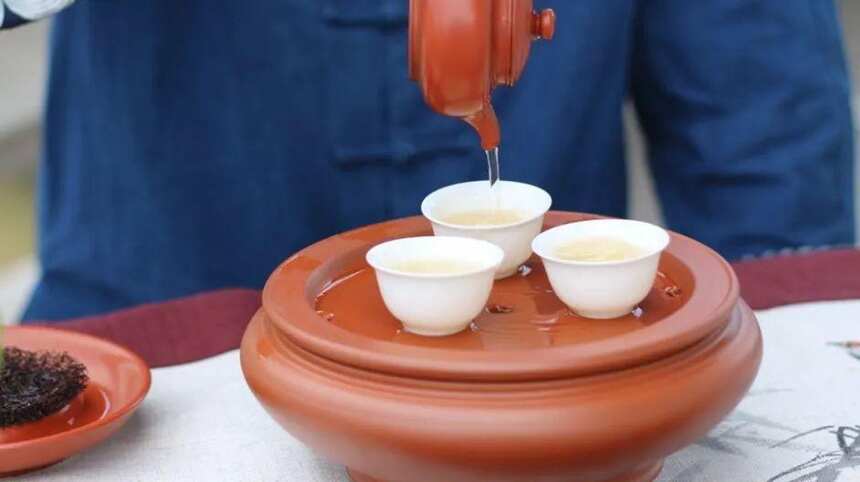 潮汕工夫茶为何只用三个茶杯？