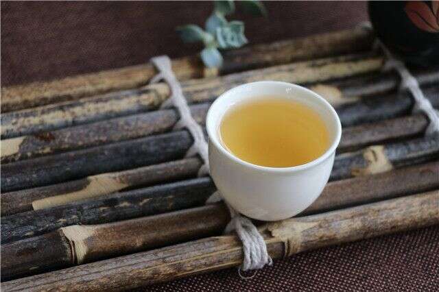 原料粗老的普洱茶更甜这是为什么？