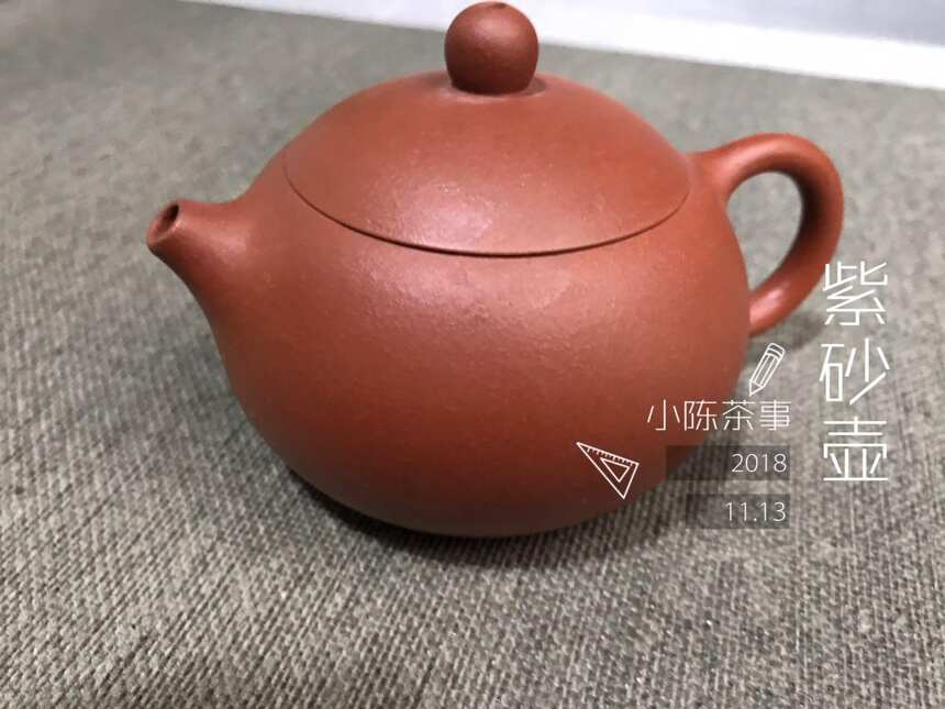 紫砂壶和白瓷盖碗，哪一个更适合泡白茶？你真的用对了吗？