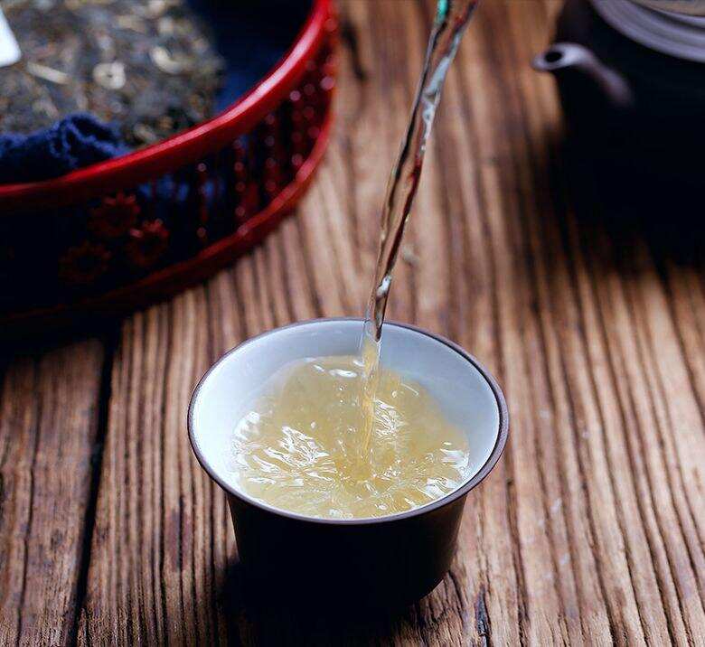 喝普洱茶的六大禁忌，一杯好茶随时可以变成“毒药”，赶紧远离它