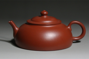 紫砂壶泡茶怎么能少得了一把朱泥壶呢？