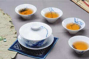 中华茶艺美学的表现形式——茶器之美