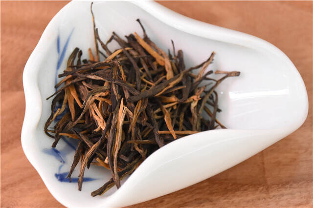 正品滇红茶多少钱一斤?
