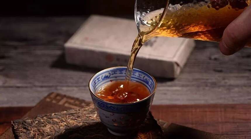 年底了黑茶是最能表达心意的礼物