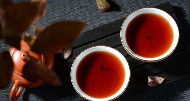 普洱茶熟茶的功效_普洱熟茶有什么功效与作用？