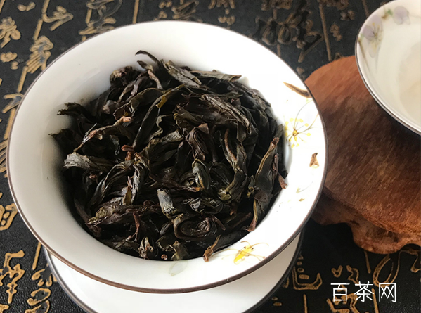 武夷岩茶之王“大红袍”值得你选择的茶！