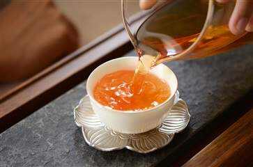 滇红茶属于什么茶_滇红茶的制作方法