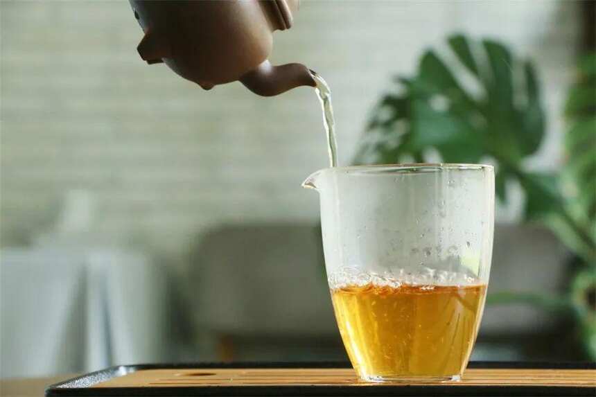 如何掌握六大茶类的冲泡方法？专业茶艺师总结的秘诀