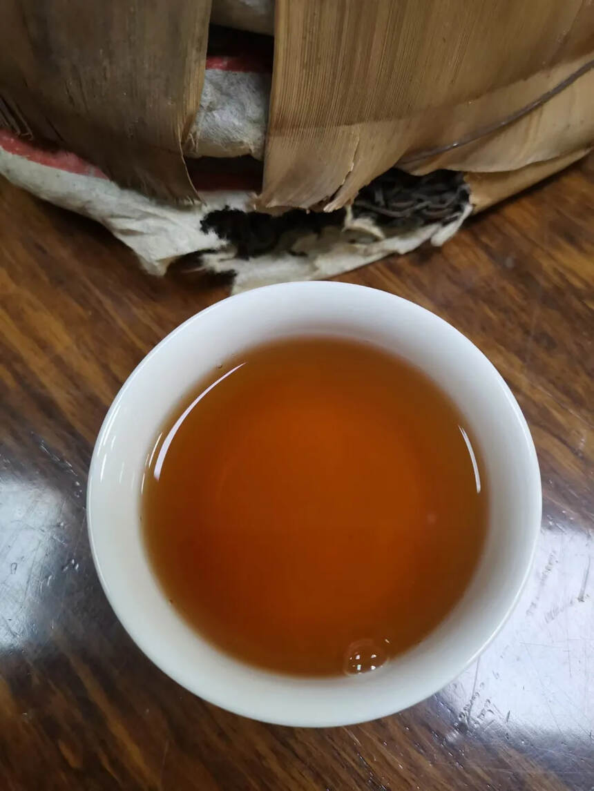 1998年福海茶厂7532青饼#普洱茶# #茶生活#