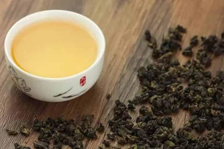 秋天喝什么茶最好养生_青茶/菊花茶等