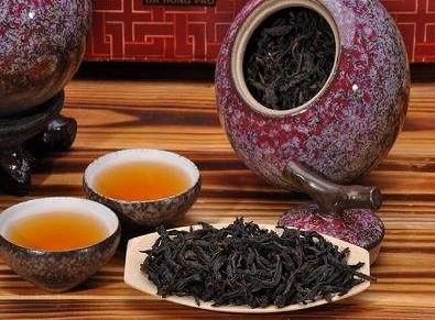 武夷岩茶适合存成老茶吗？