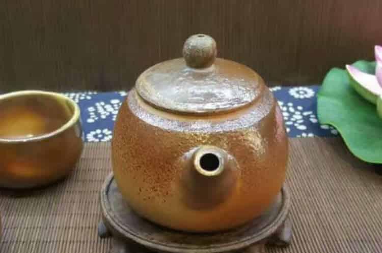 陶壶煮水的优缺点_怎么挑选好的煮水陶壶？