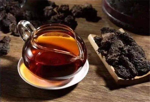 早上喝黑茶的7大好处（晨饮黑茶可缓解的21种疾病）