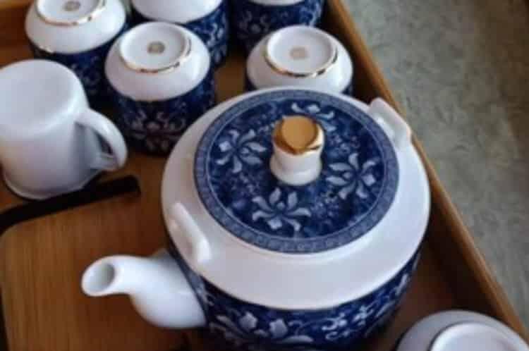 用粗陶茶具喝茶好吗_粗陶茶具好不好？