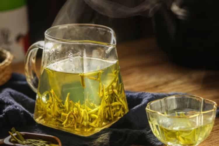大红袍是红茶还是绿大红袍是乌龙茶属于半发酵茶