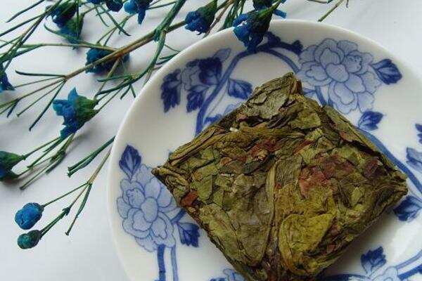 漳平水仙茶市场价格多少钱一斤？漳平水仙茶怎么泡？