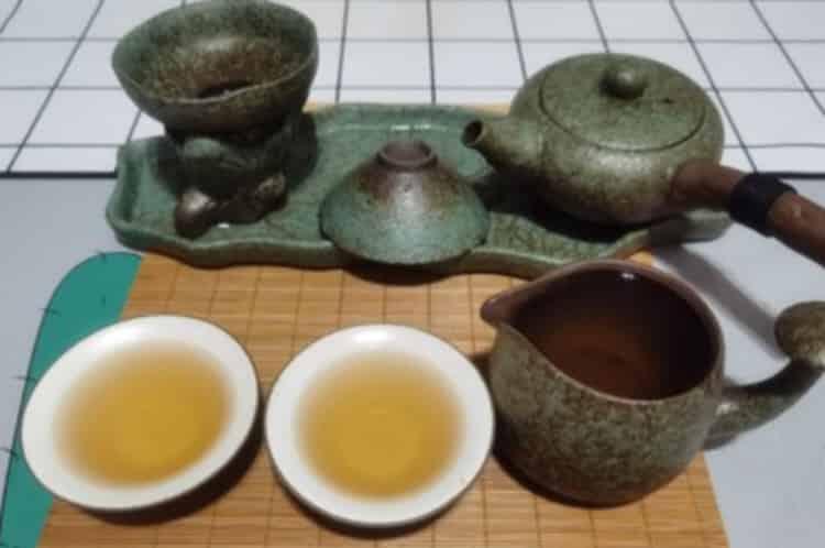 粗陶茶具怎样分辨有毒_粗陶茶具辨别低温釉？
