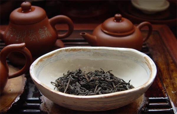 黑茶的保健成分和功效（黑茶中的营养成份）
