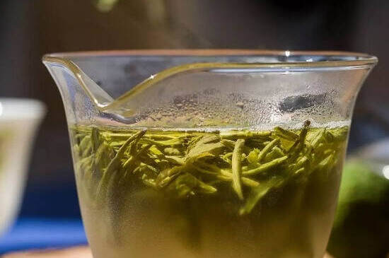 女性为什么要少喝绿茶