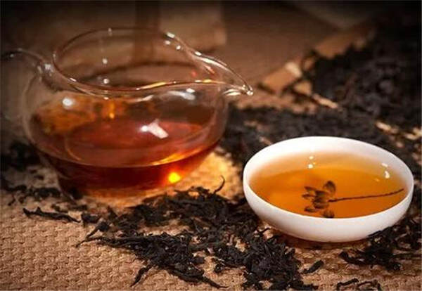 经常喝黑茶有益于身体健康（喝黑茶的好处）