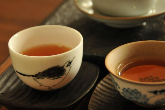 长期喝藤茶对肠胃的副作用_胃不好可以喝茶吗