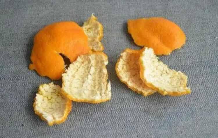 晒干的橘子皮是陈皮吗？