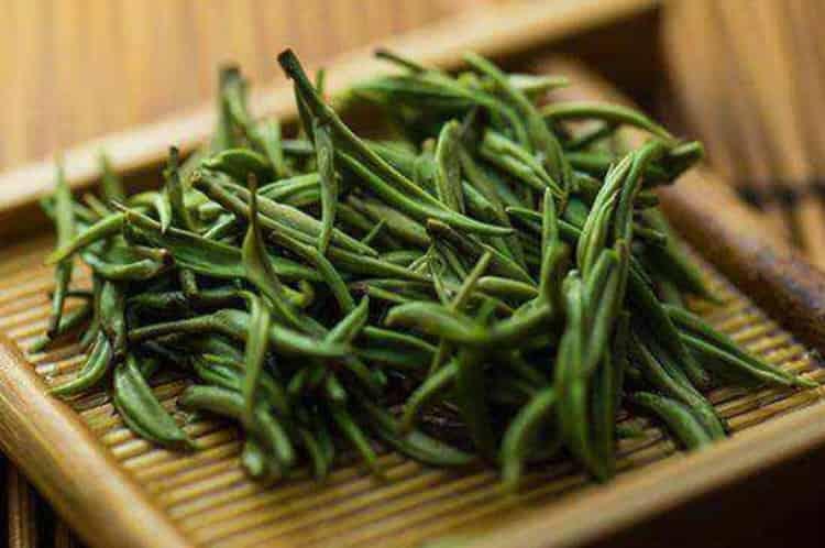 压扁的绿茶是什么压扁的绿茶是扁平形绿茶