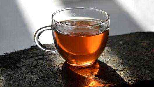 长时间喝黑茶有什么好处 长时间喝黑茶有什么副作用