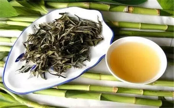 白茶为啥越放越香（白茶是六大茶类中唯二能够越陈越香的茶叶