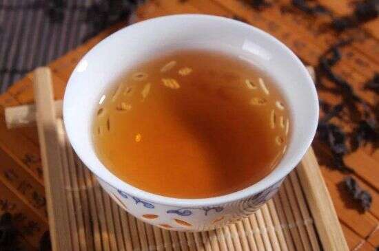 湿气重喝红茶还是绿湿气重能不能喝红茶？
