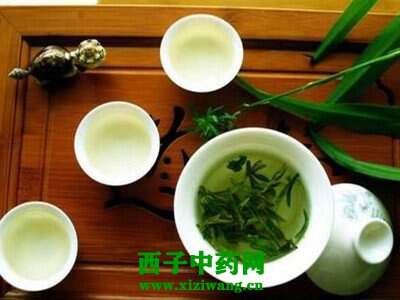 【茶功效】龙井茶的功效与作用 喝龙井茶的好处有哪些