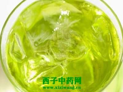 【茶功效】绿茶粉面膜的功效与作用 绿茶粉面膜有什么危害