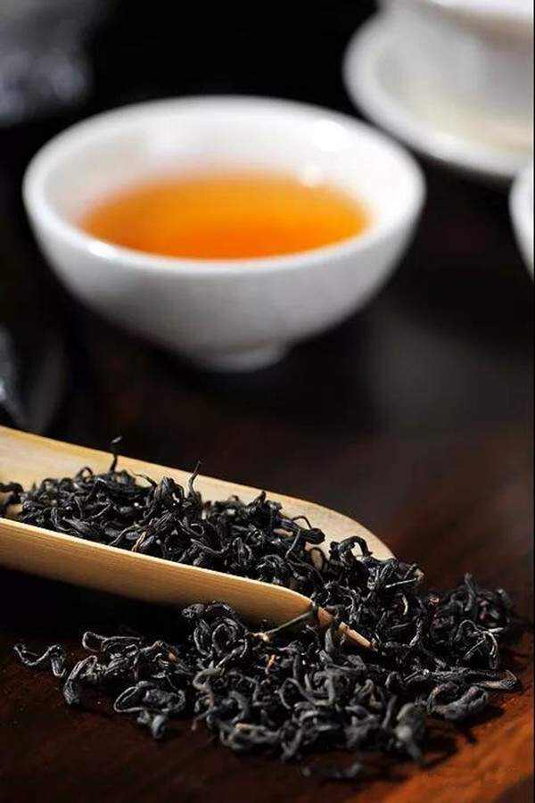 祁门红茶的冲泡方法，清泡、调饮你更爱哪一种？