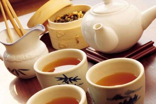 冷水泡茶的副作用，凉水泡茶有什么危害吗？
