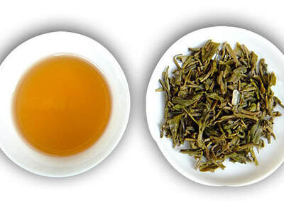 【茶功效】银毫花茶的功效与作用 喝银毫花茶的好处