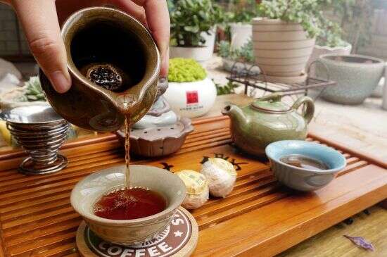 过年喝什么春节期间一般喝这7种茶比较好