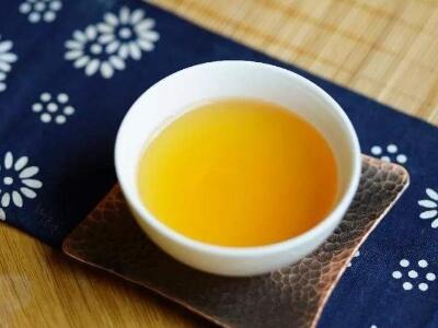 喝熟普洱茶还是喝生茶 普洱熟茶好喝还是生茶好喝？