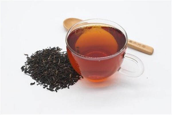 红茶-实至名归的茶中美人，白茶界的贵 族