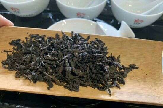 200一斤的茶叶算不算好，两百一斤买的是中低档茶