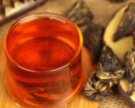 红茶茶汤越红品质越好吗？